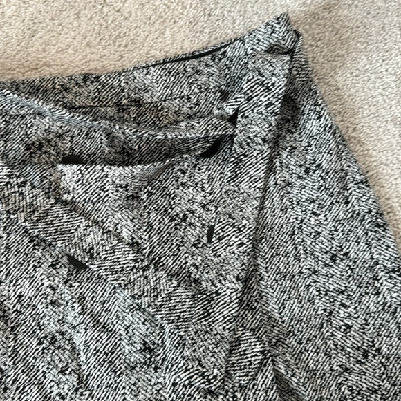 Express Skort - Picture 4 of 6